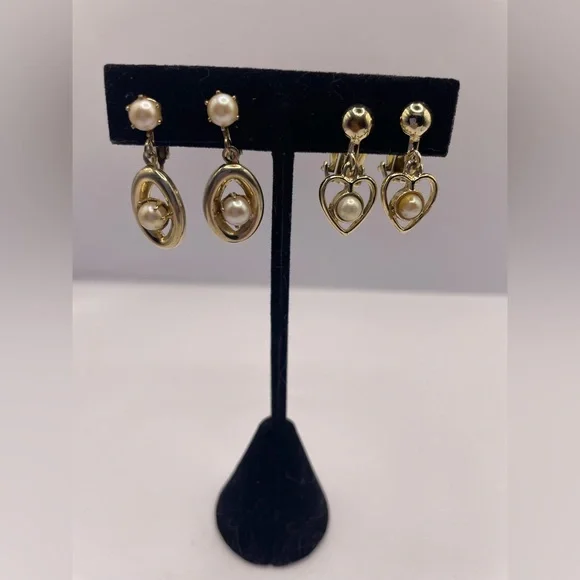 3 for $30 Two Pairs of Vintage Gold Tone Clip On Earrings with Faux Pearls - Picture 5 of 5